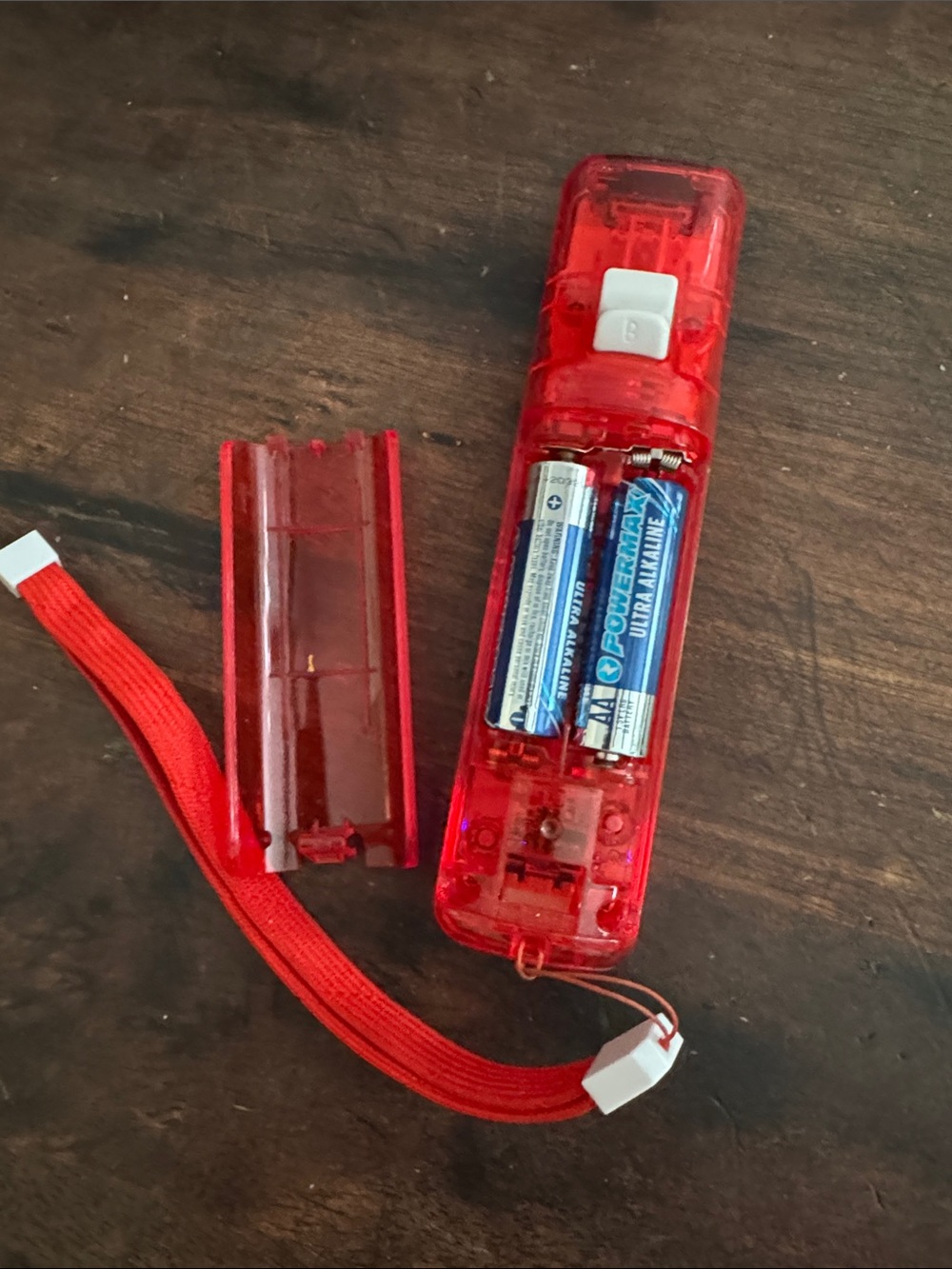 EUC Nintendo Wii controllers and silicone cover - Picture 7 of 10